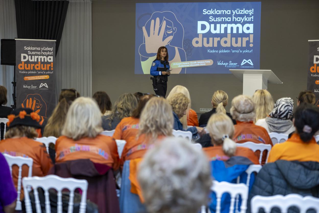 Mersin Büyükşehir, Şiddete Karşı Kadınların Sesini Yükseltiyor