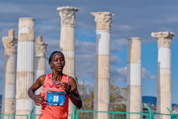 Elit Atletler Uluslararası Mersin Maratonu’nda Buluşuyor