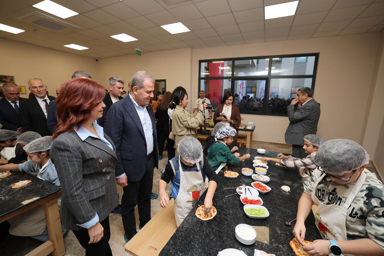 Mersin Büyükşehir’den Silifke’de Toplu Açılış