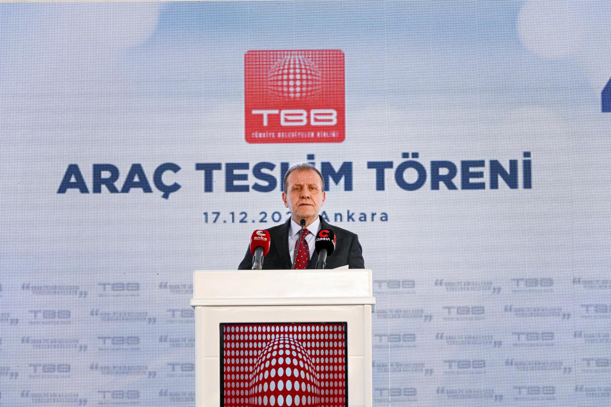 Seçer: “Türkiye’de Geleceğe Umutla Bakacak Bir Toplum Yaratacaksak Bunu Yerelden Başlatacağız”