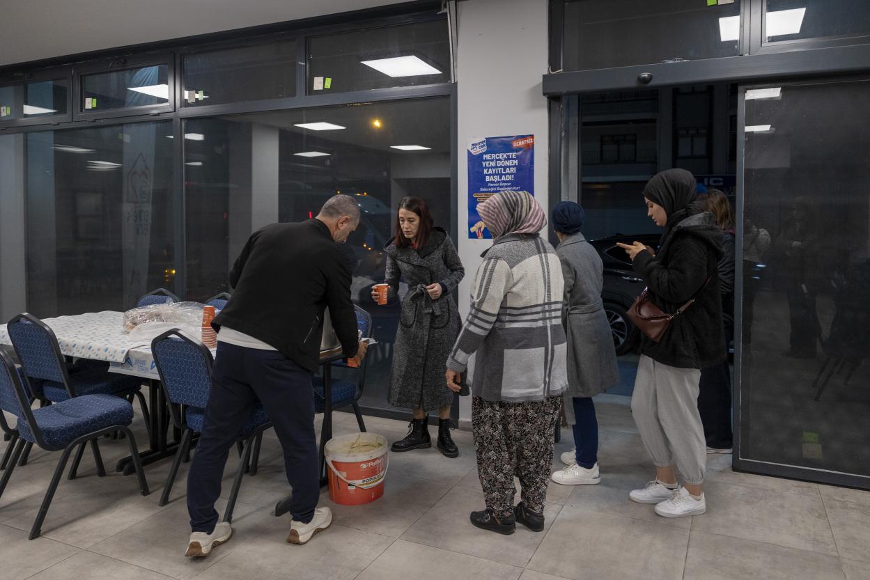 Büyükşehir Emek Evi Emekçilere Sıcak Bir Durak Oluyor