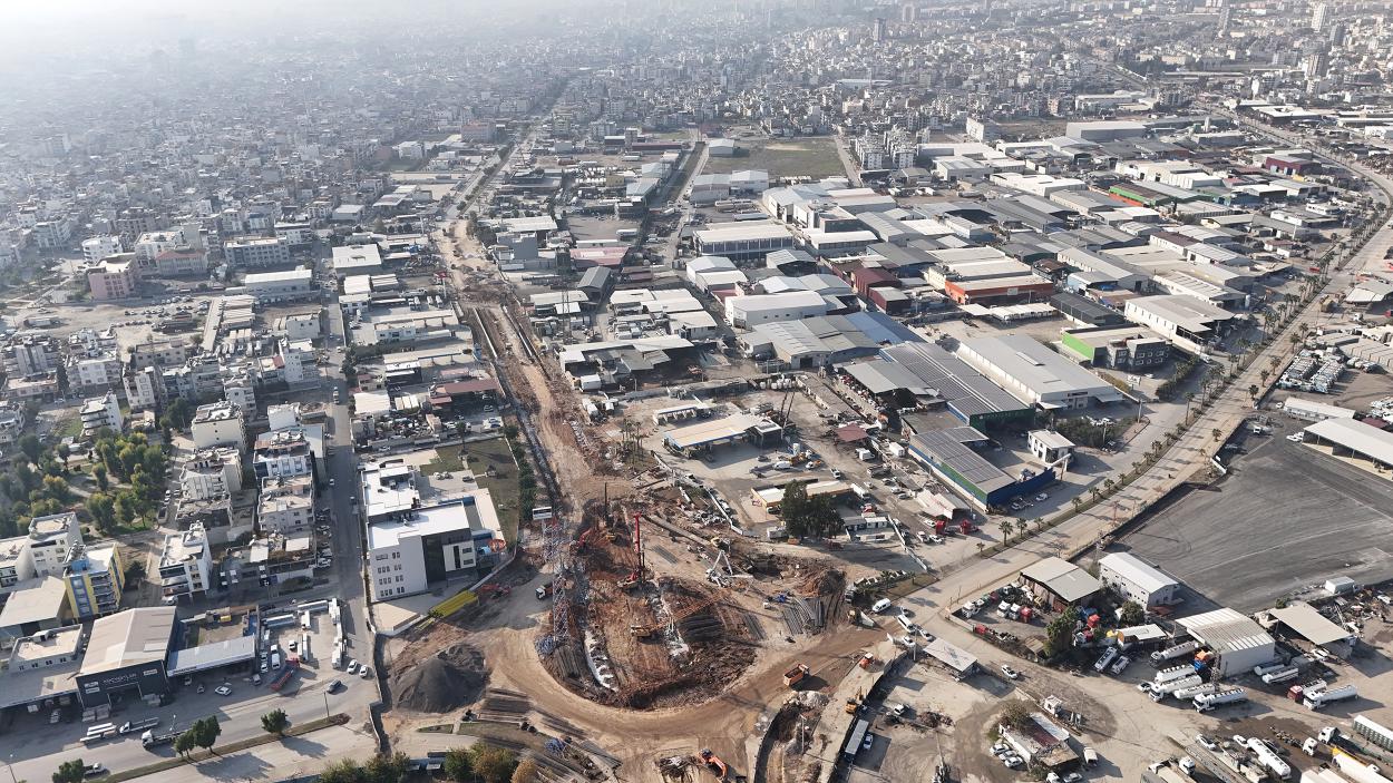 Mersin Trafiğine Nefes Aldıracak Projede Çalışmalar Hızla Devam Ediyor