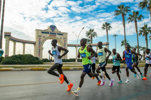 Elit Atletler Uluslararası Mersin Maratonu’nda Buluşuyor
