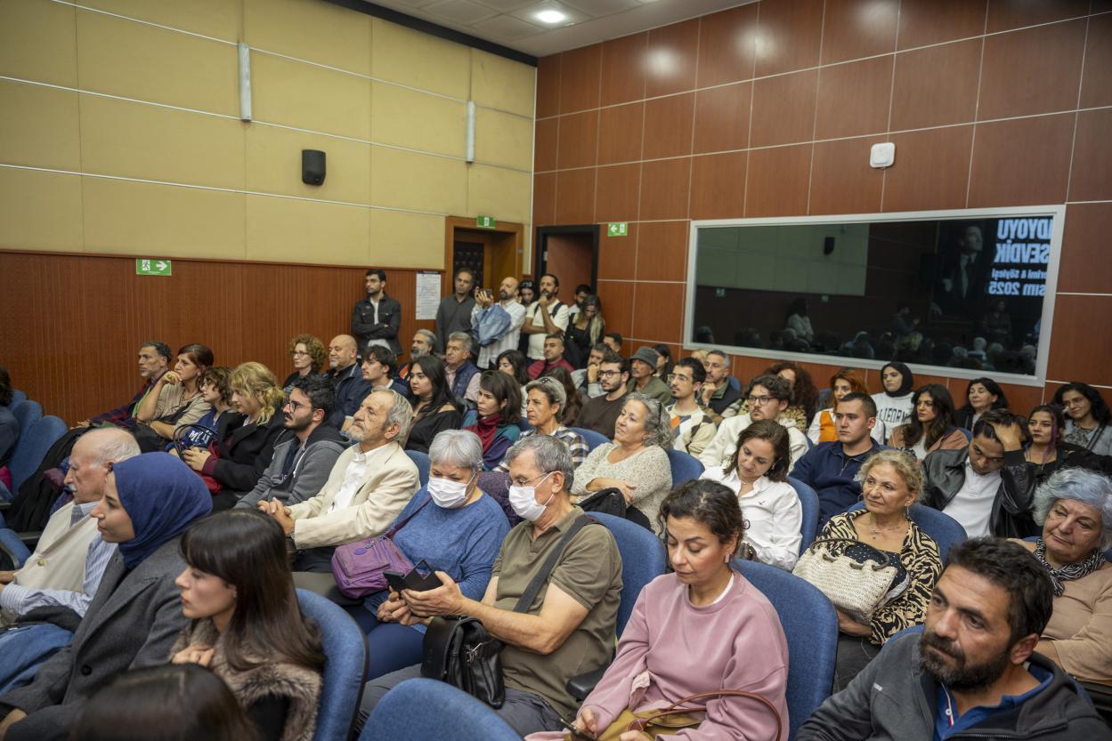Sinema Ofisi’nden Kadın Radyocuların Öyküsüne Işık Tutan Belgesel Gösterimi