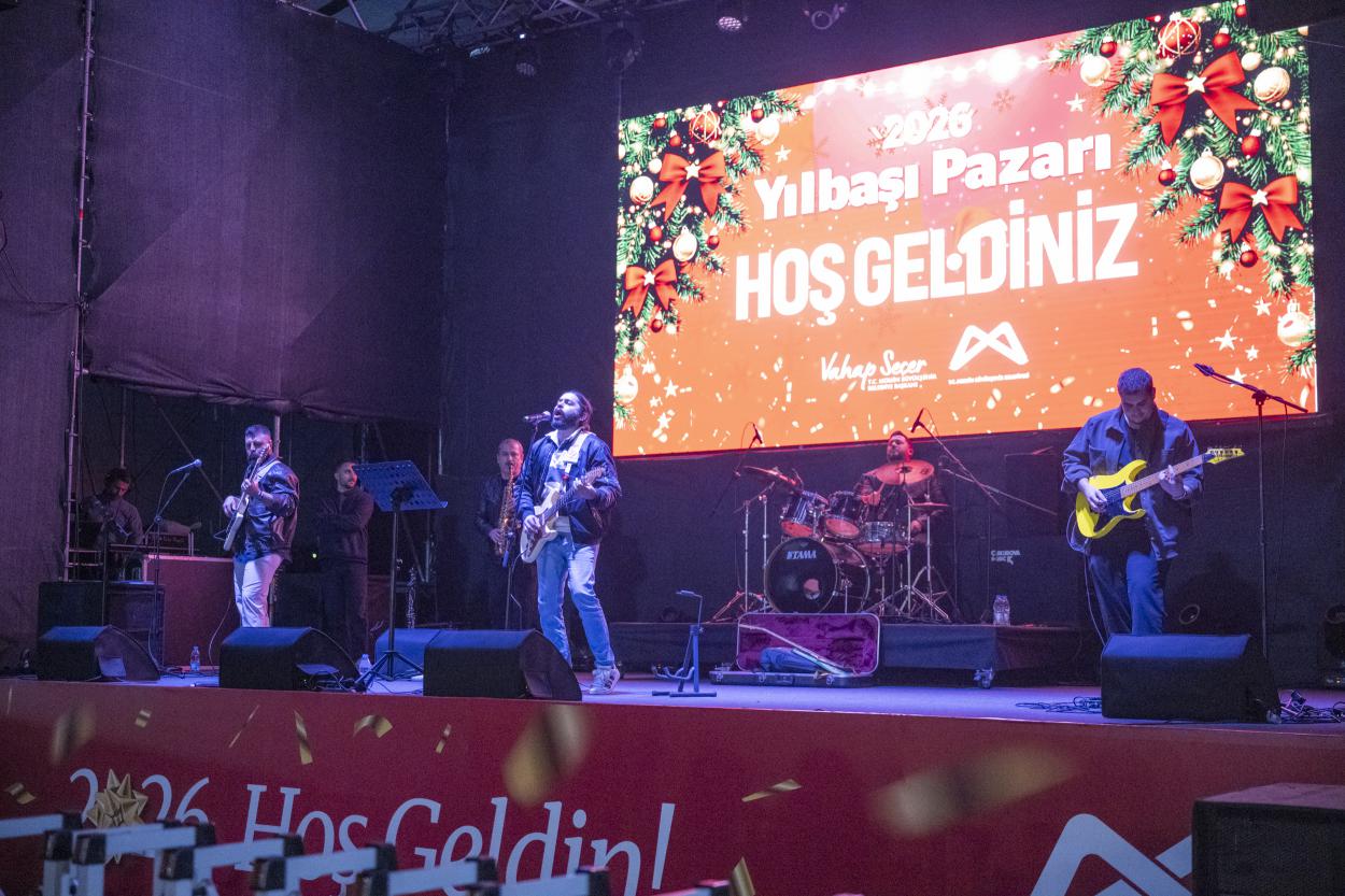 Yeni Yıl Coşkusunun Adresi Büyükşehir’in Yılbaşı Pazarı