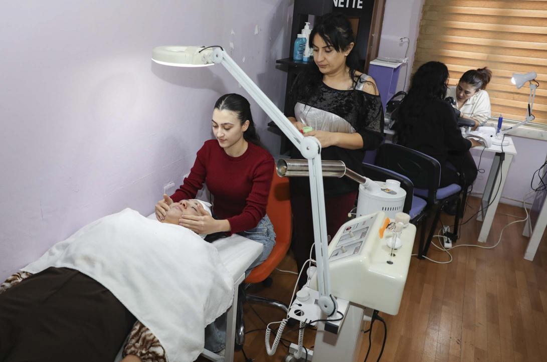 Büyükşehir Tömük’te Kadın Emeğine Değer Katıyor