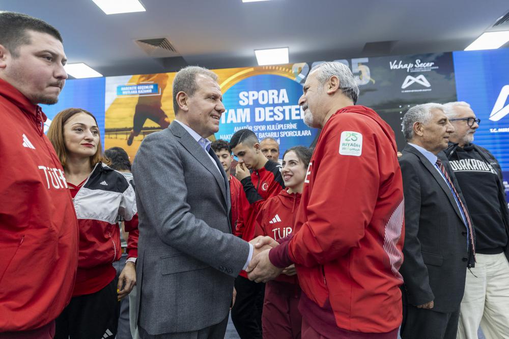Mersin Büyükşehir’den Spora Tam Destek