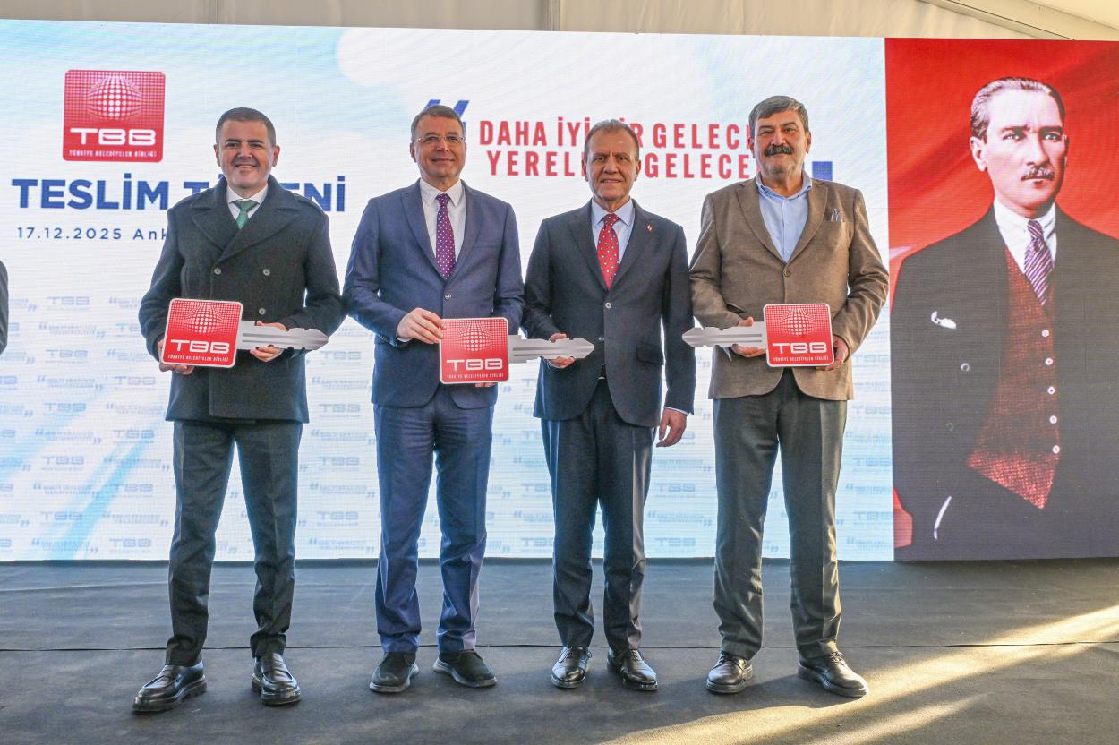 Seçer: “Türkiye’de Geleceğe Umutla Bakacak Bir Toplum Yaratacaksak Bunu Yerelden Başlatacağız”