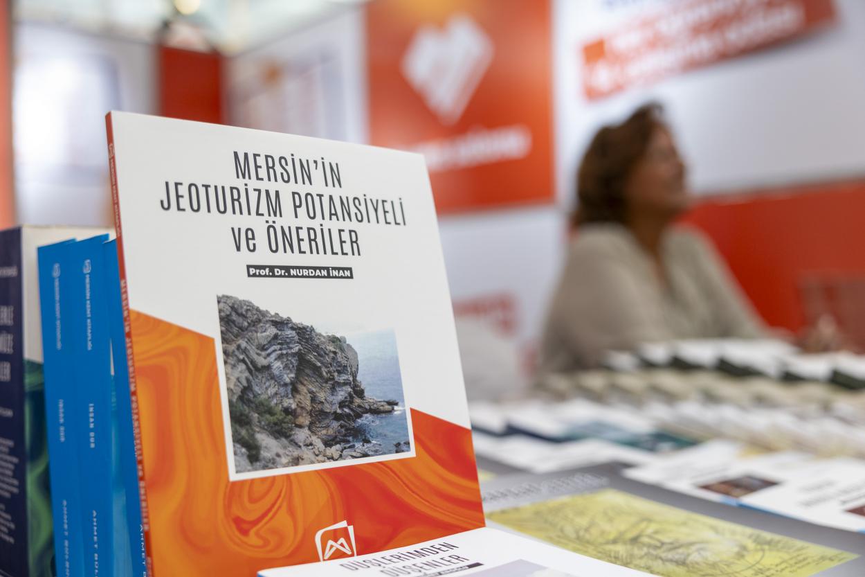 CNR Mersin Kitap Fuarı Bu Yıl ‘Oku’ Mottosuyla Hayat Buldu