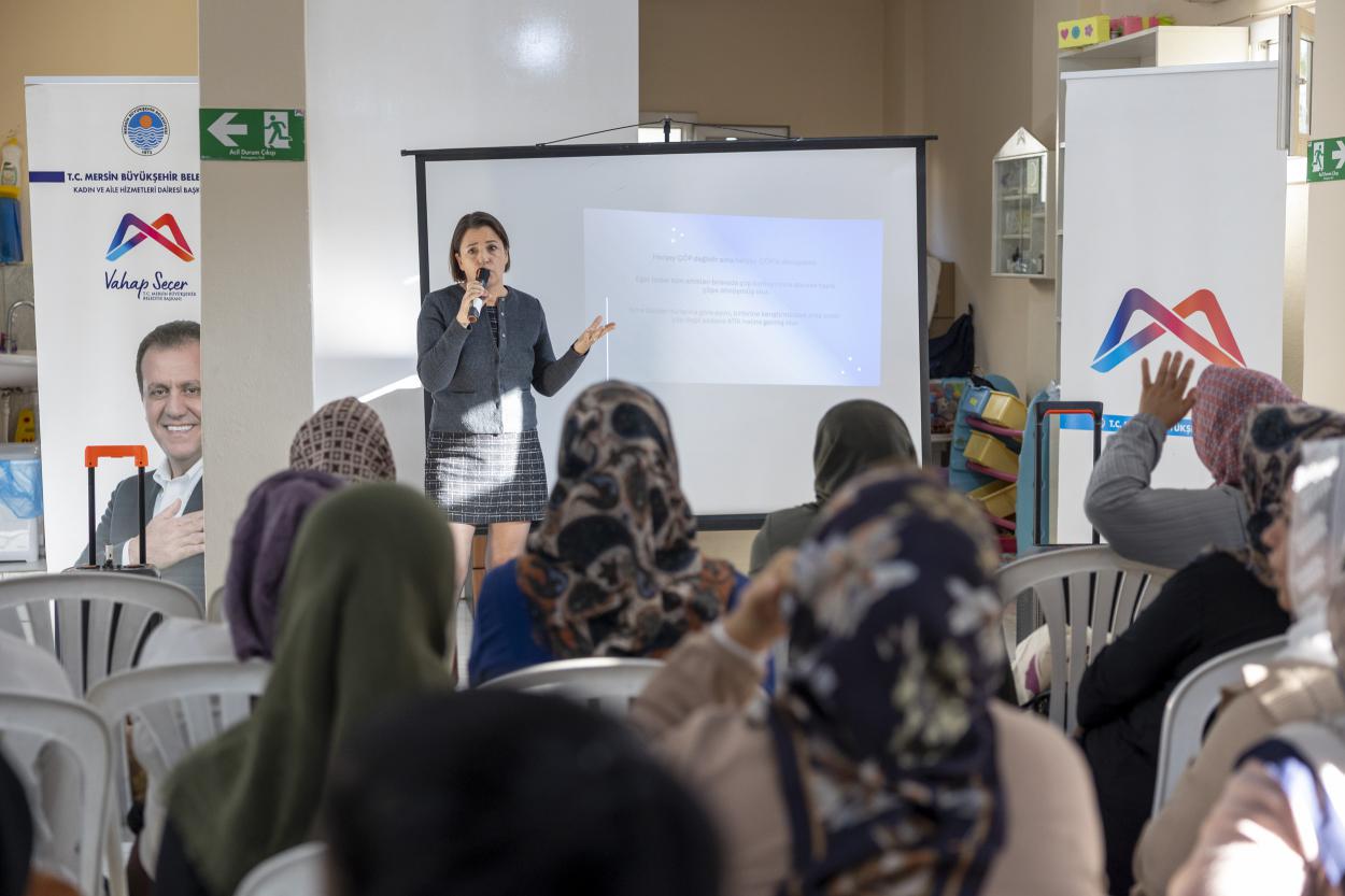 Büyükşehir ve Rotary Kulüpleri İş Birliğiyle Kadınlara Eğitim Programı Düzenlendi