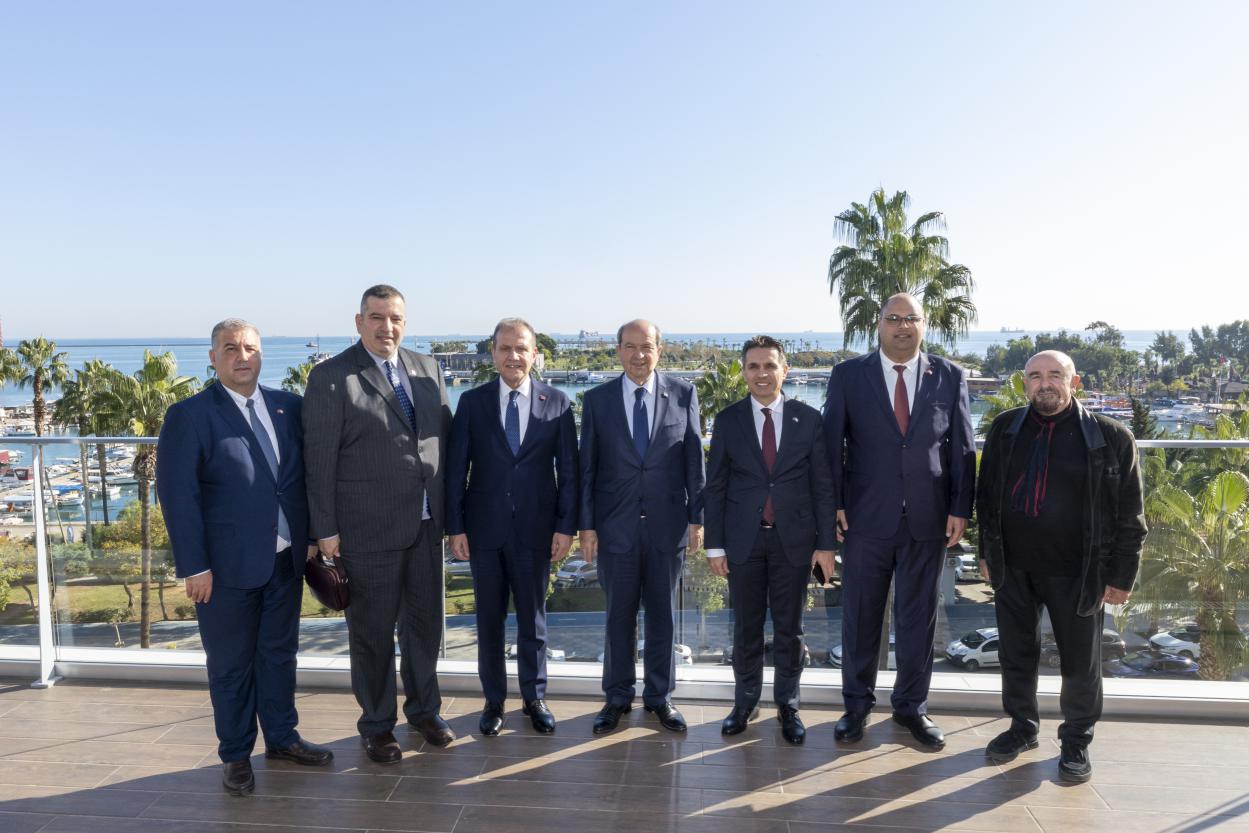 KKTC’nin 5. Cumhurbaşkanı Tatar’dan Başkan Seçer’e Ziyaret