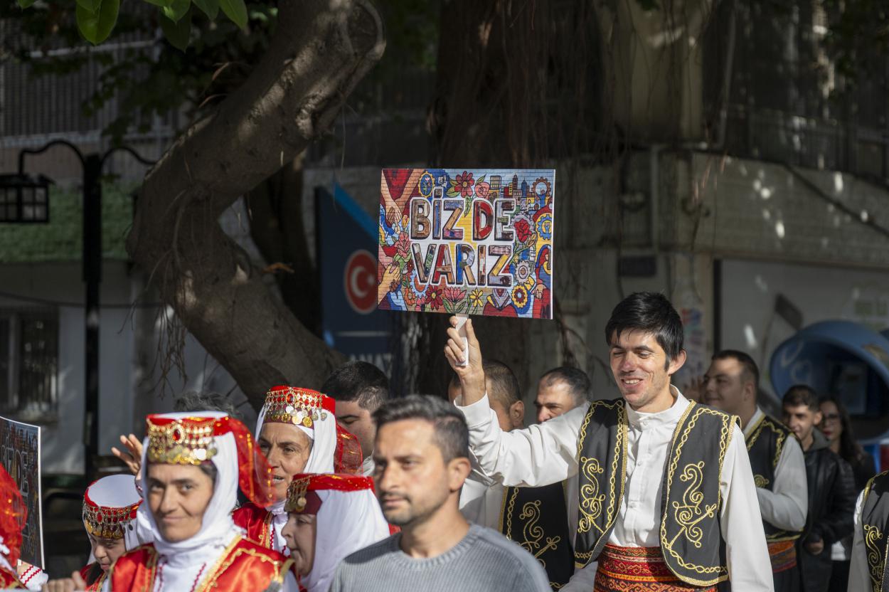 Büyükşehir Koordinesinde ‘Dünya Engelliler Günü’ Kapsamında Yürüyüş Gerçekleştirildi