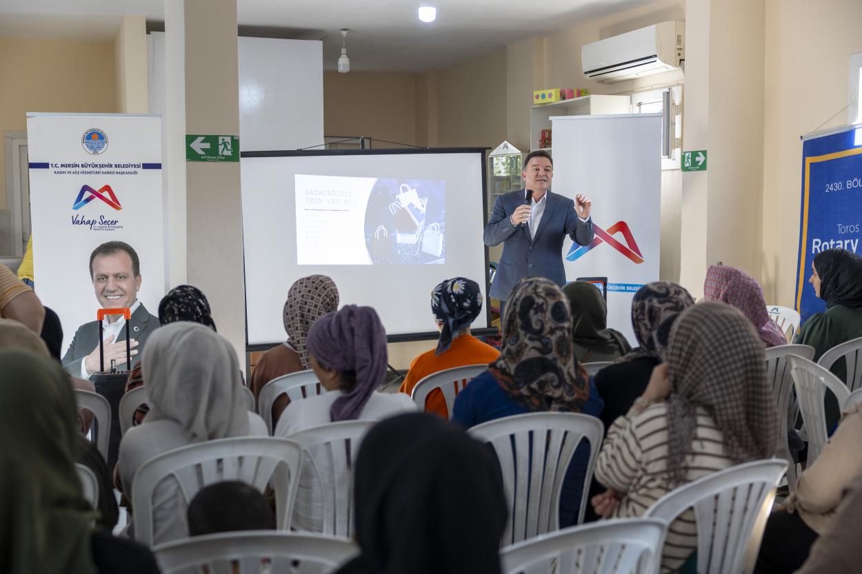 Büyükşehir ve Rotary Kulüpleri İş Birliğiyle Kadınlara Eğitim Programı Düzenlendi