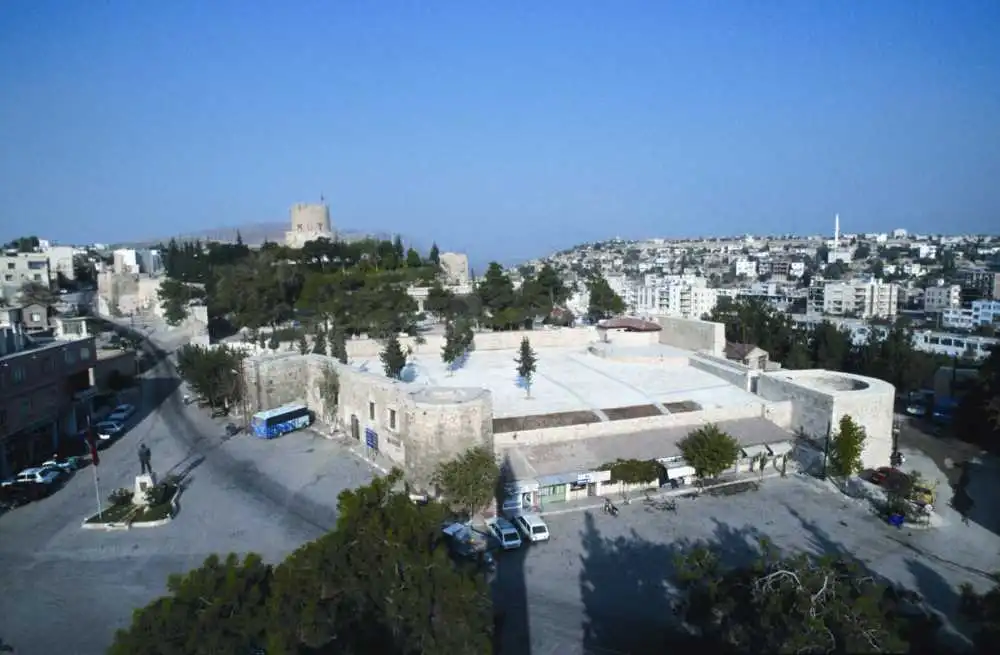 Mut Kalesi'nin iç mekanlarından bir görüntü