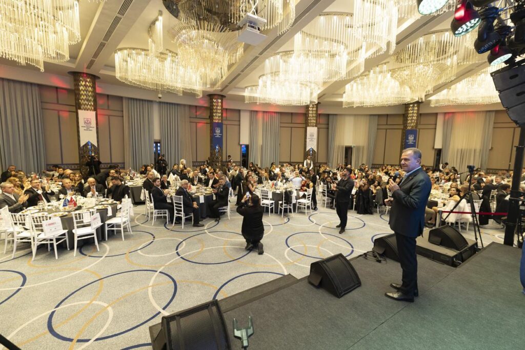 Başkan Seçer, TMMOB Makina Mühendisleri Odası Mersin Şubesi’nin 71. Yıl Kutlama Gecesine Katıldı