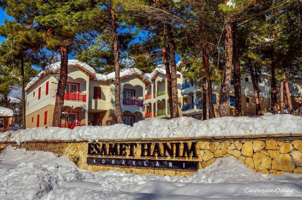Esamet Hanım Konakları