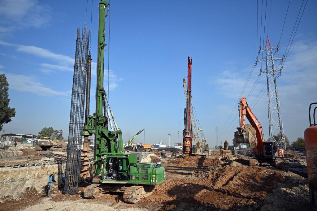 Mersin Trafiğine Nefes Aldıracak Projede Çalışmalar Hızla Devam Ediyor