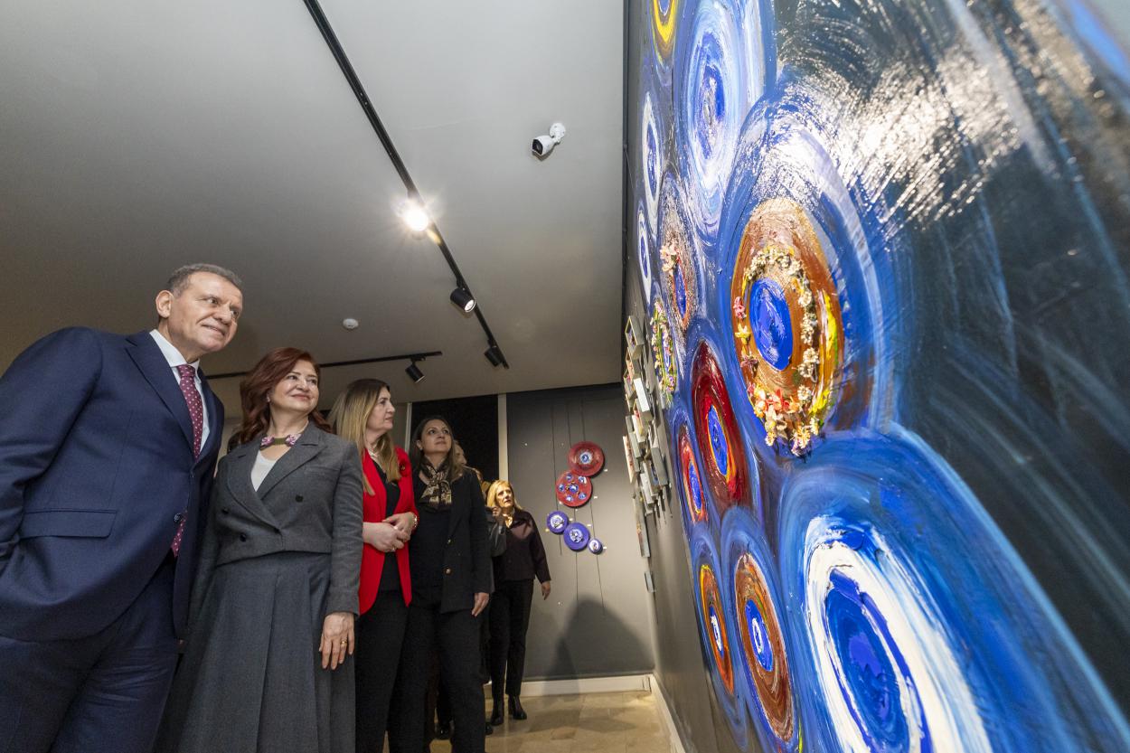 Başkan Seçer Ve Meral Seçer ‘Sessiz Mirasın Sesi’ Sergisine Katıldı