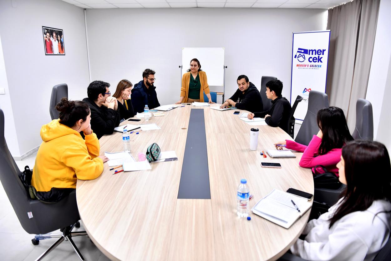 Büyükşehir 2025’te de Sosyal Hizmetleriyle Toplumsal Dayanışmayı Güçlendirdi