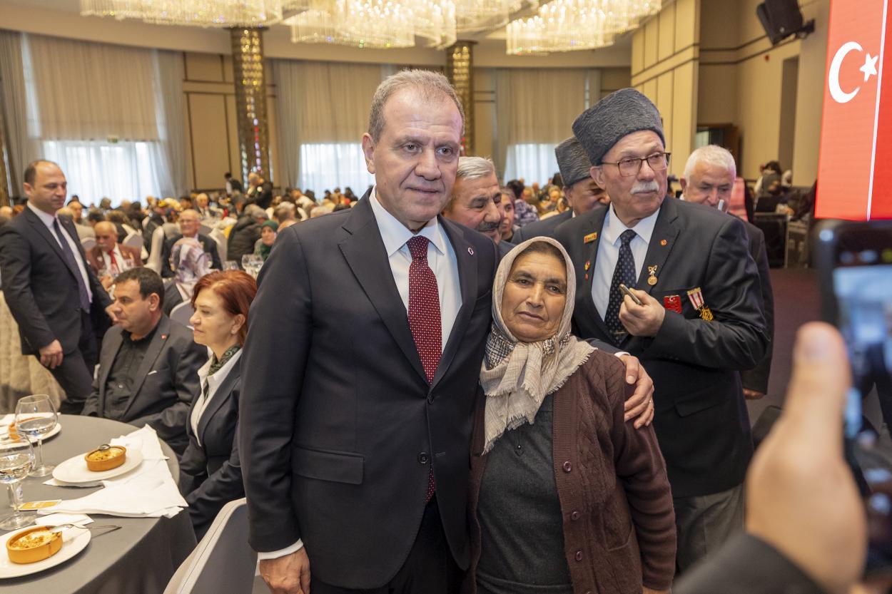 Başkan Seçer ve Meral Seçer, Şehit Aileleri ve Gazilerle Buluştu