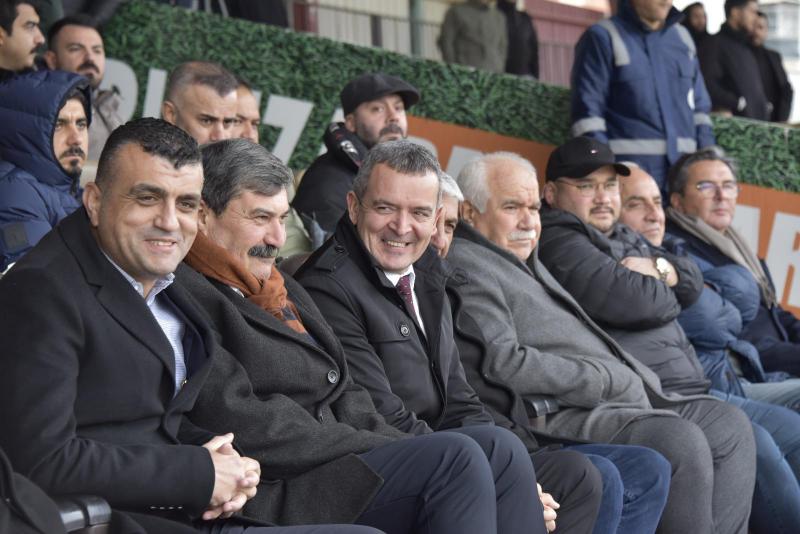 Mersin Büyükşehir Belediyesi ve MESKİ Çalışanlarından Sporda Önemli Başarı