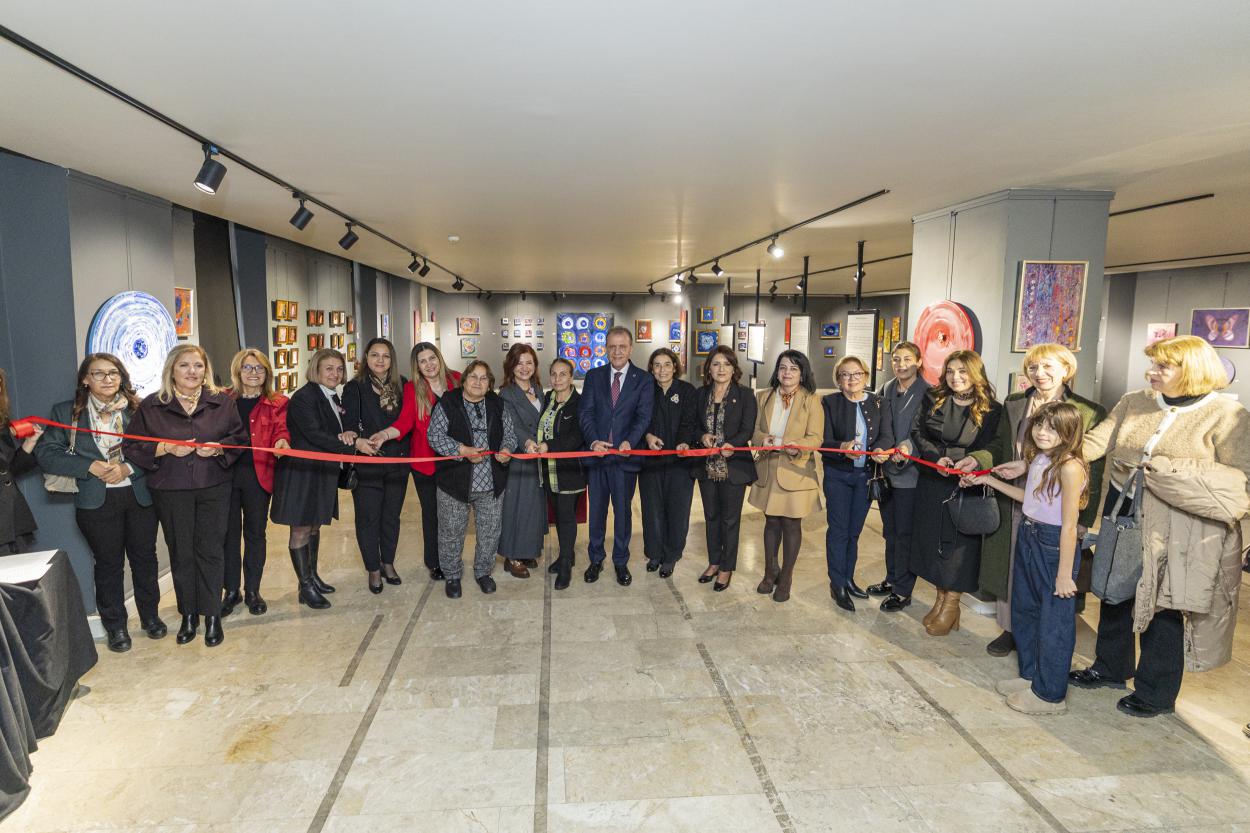 Başkan Seçer Ve Meral Seçer ‘Sessiz Mirasın Sesi’ Sergisine Katıldı