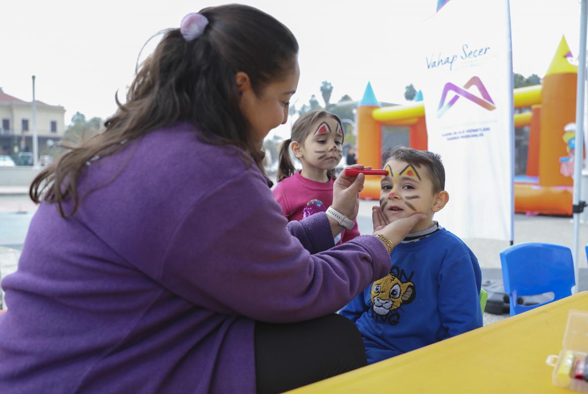 Mersin Büyükşehir İle Kadınlar Ekonomik Özgürlüklerini Kazanıyor