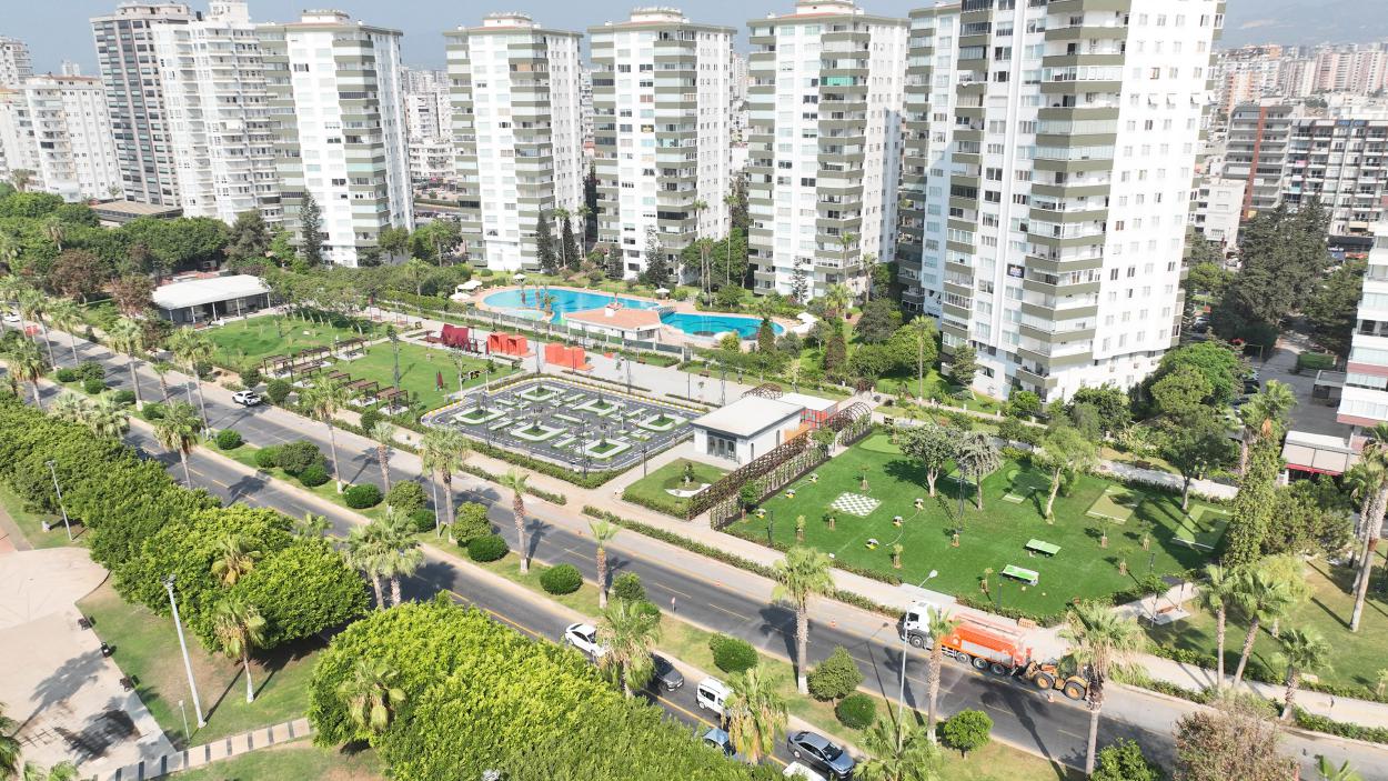 Büyükşehir Belediyesi 2025 Yılında da Kentin Yeşil Yüzünü Genişletti