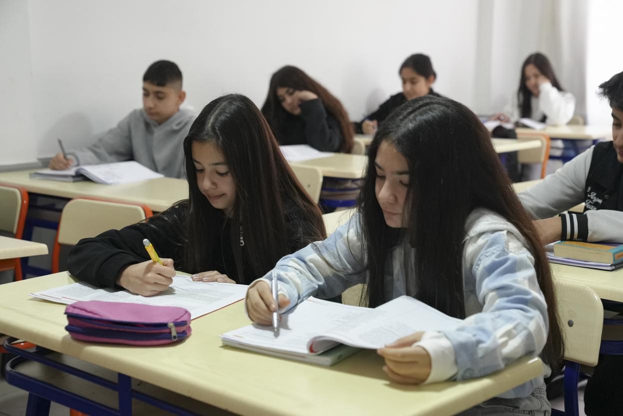 Lise ve Üniversite Yolculuğunda, Mersin Büyükşehir Öğrencilerin Yanında