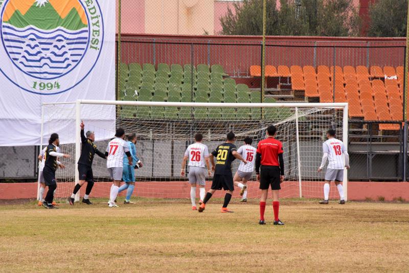 Mersin Büyükşehir Belediyesi ve MESKİ Çalışanlarından Sporda Önemli Başarı