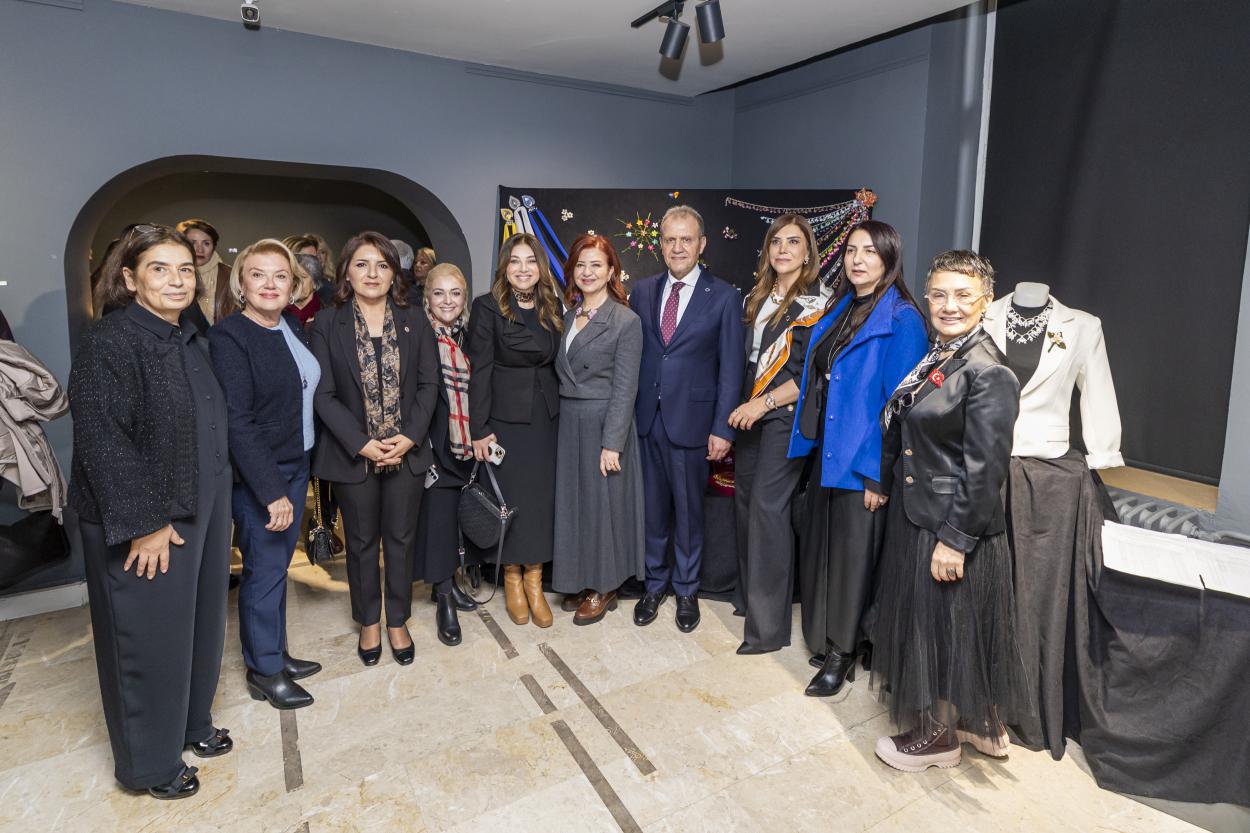 Başkan Seçer Ve Meral Seçer ‘Sessiz Mirasın Sesi’ Sergisine Katıldı