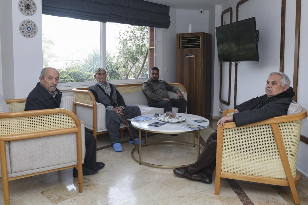 Mersin Büyükşehir, Dosthane İle Hasta ve Yakınlarının Yanında