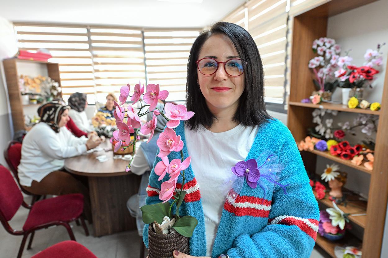 Kadınlar Mersin Büyükşehir ile Hayatı Baştan Yazıyor