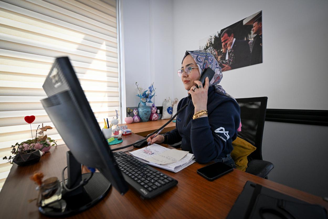 Mersin Büyükşehir, “Yaşlı Destek Hizmetleri ” ile Yaş Almışların Evinde Bir Ses Oluyor