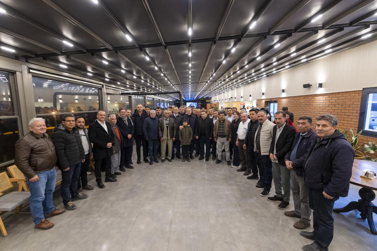 Başkan Seçer ve Meral Seçer Çamlıyayla’da İftar Sofrasında Yurttaşlarla Buluştu