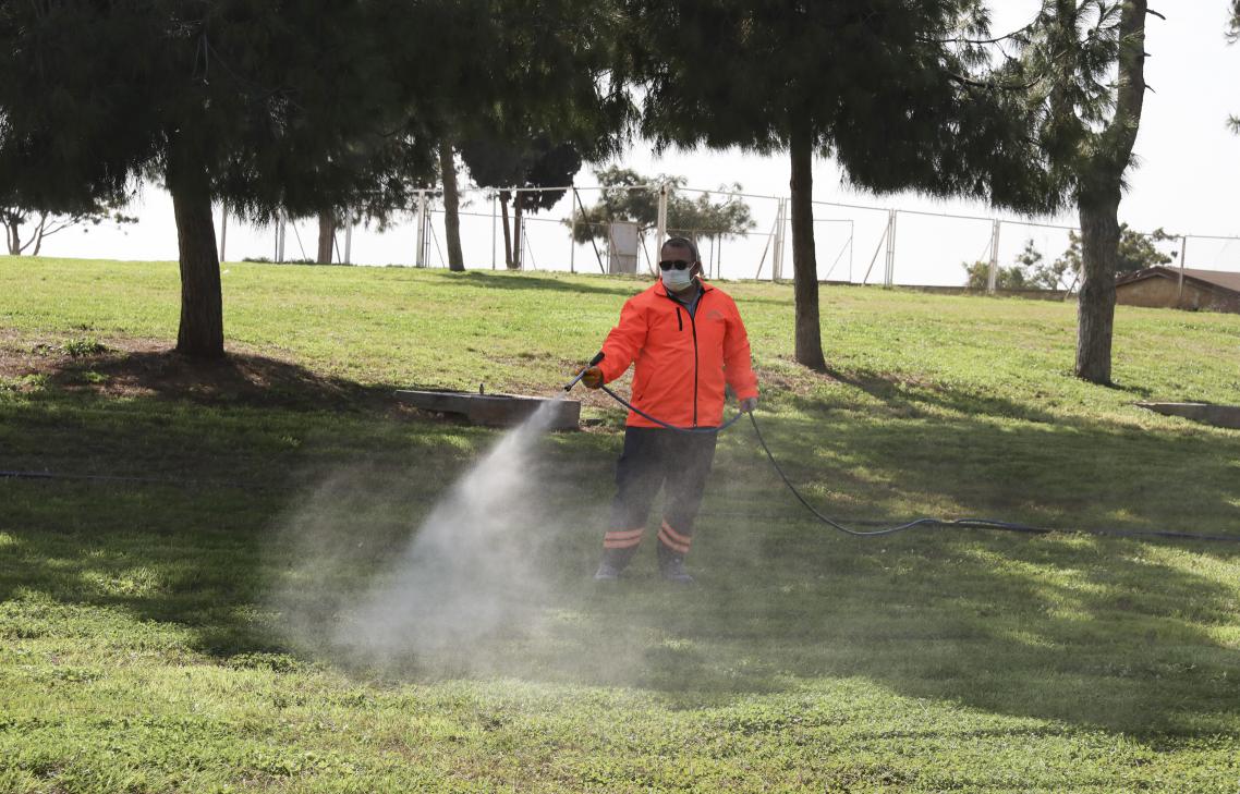Mersin Büyükşehir’in İlaçlama Ekipleri Kent Genelinde Haşere Mücadelesini Sürdürüyor