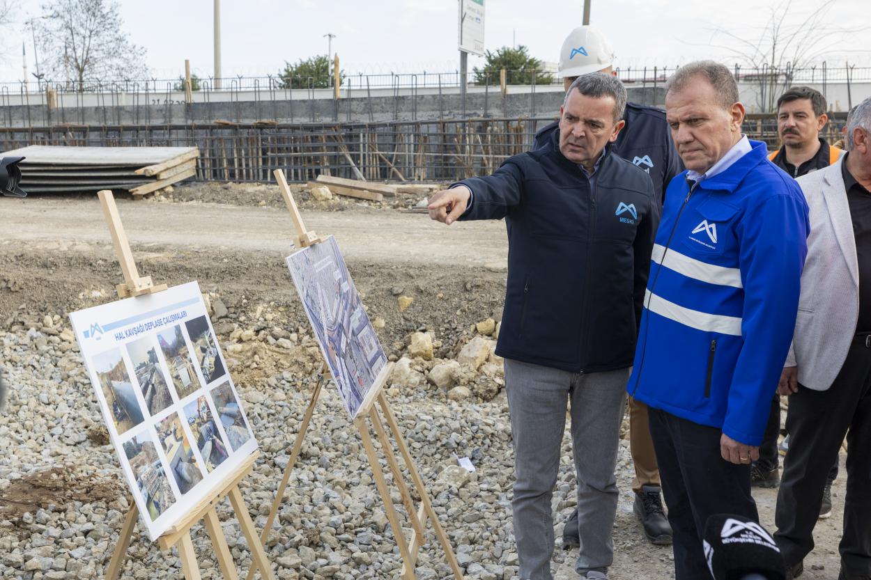 Başkan Seçer, Hal Katlı Kavşağı İnşaatında İncelemelerde Bulundu