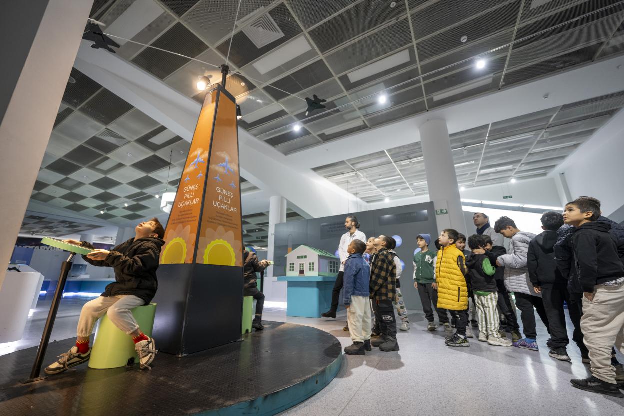 Çocukların Dünü, Bugünü, Yarını Büyükşehir'e Emanet