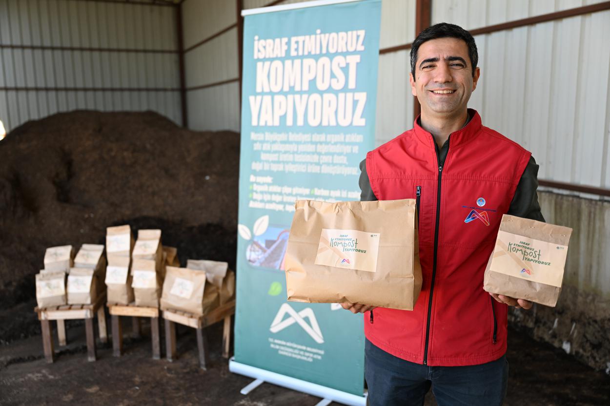 Mersin Büyükşehir’in Kompost Üretim Tesisi’nde Atık Yok, Doğaya Dönüş Var