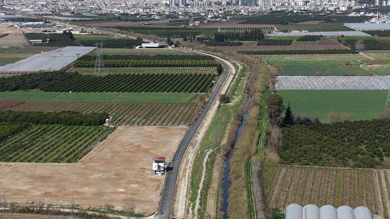 Büyükşehir'in Dokunuşuyla Tarsus Ulubatlı Hasan Bulvarı Yepyeni Görünüme Kavuştu