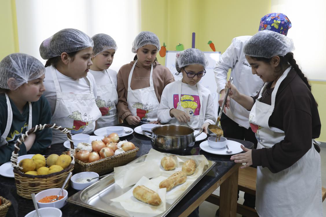 Mersin Büyükşehir'in Mutfak Atölyesi Çocuklara Yeni Beceriler Kazandırıyor