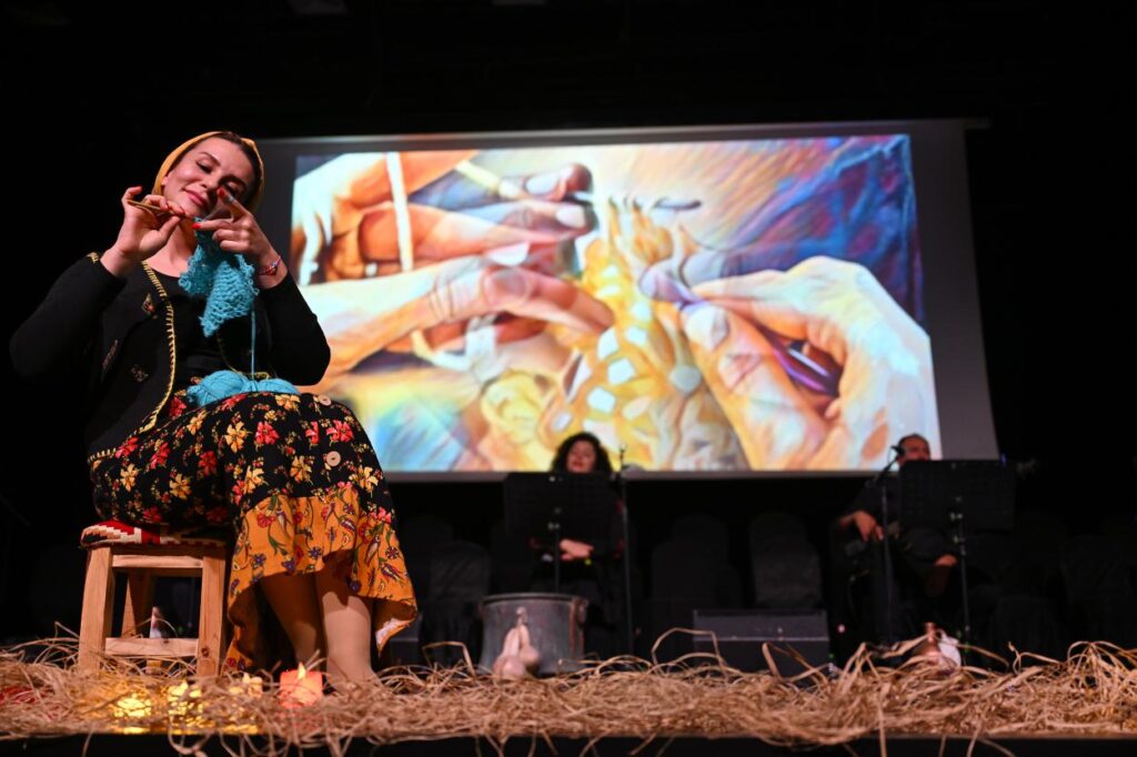 Mersin Büyükşehir’de Kadınların Sesi Ezgiler ve Danslarla Yükseldi