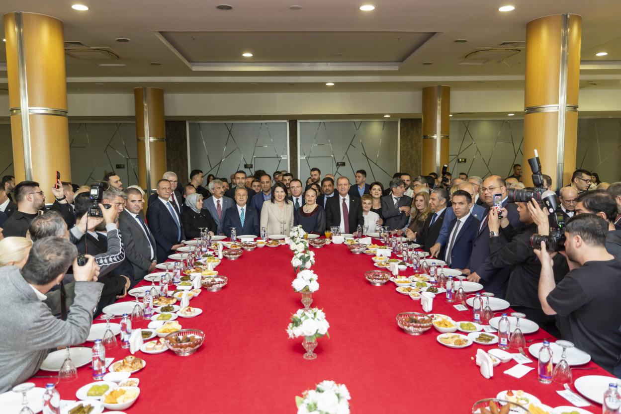 Başkan Seçer, ‘MESİAD 14. Yılın İş İnsanları Ödül Ve Üye Kabul Töreni’ne Katıldı