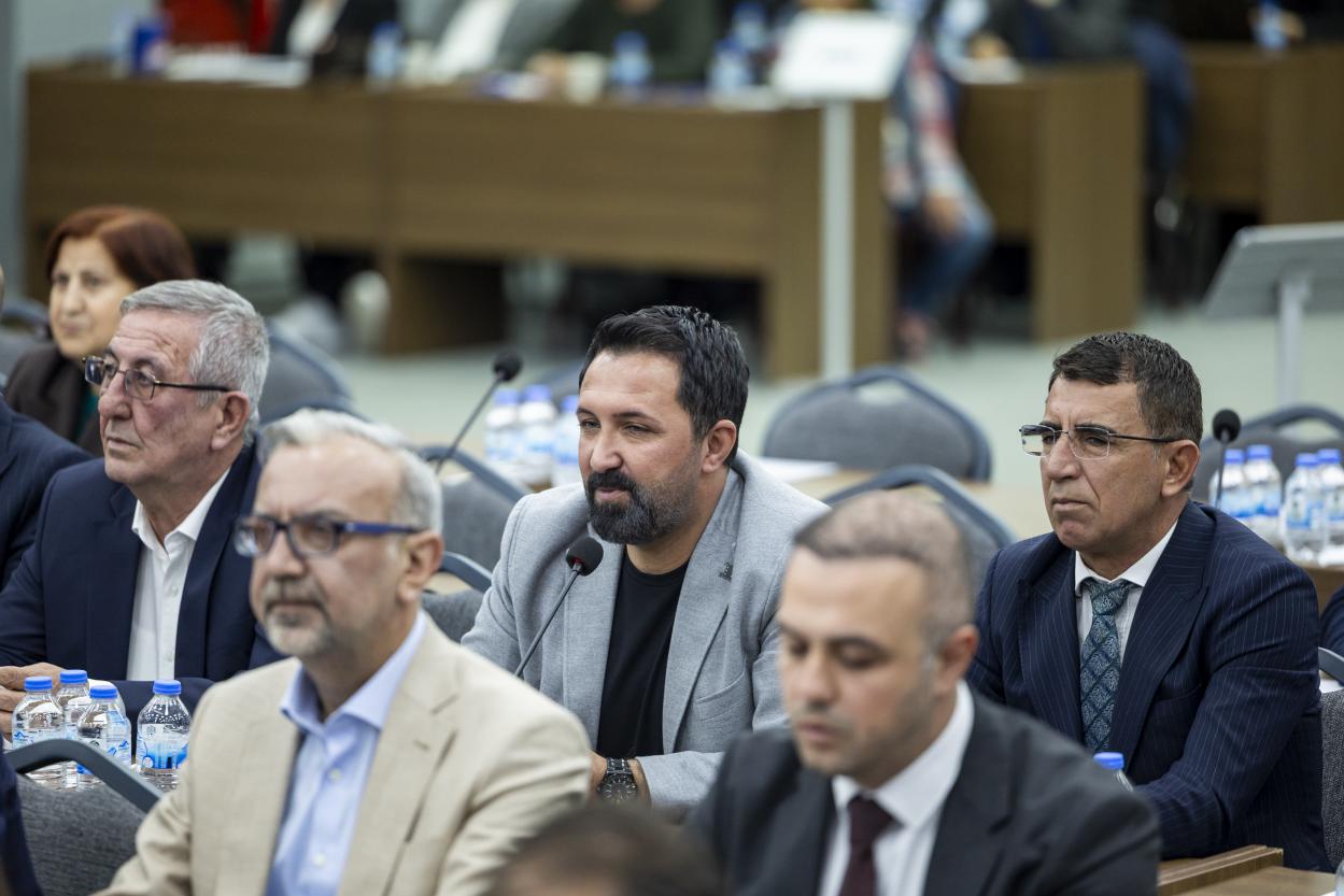 Mersin Büyükşehir Belediye Meclisi’nin Nisan Ayı 1. Birleşimi Başkan Seçer Başkanlığında Gerçekleştirildi