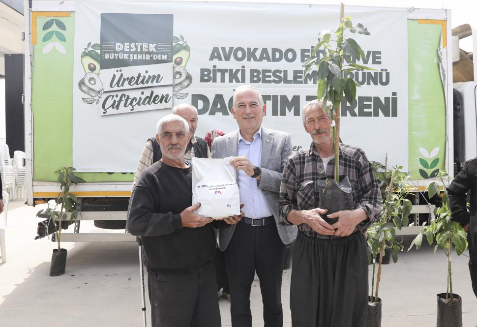 Anamurlu Üreticilerin Yüzü Mersin Büyükşehir İle Gülüyor