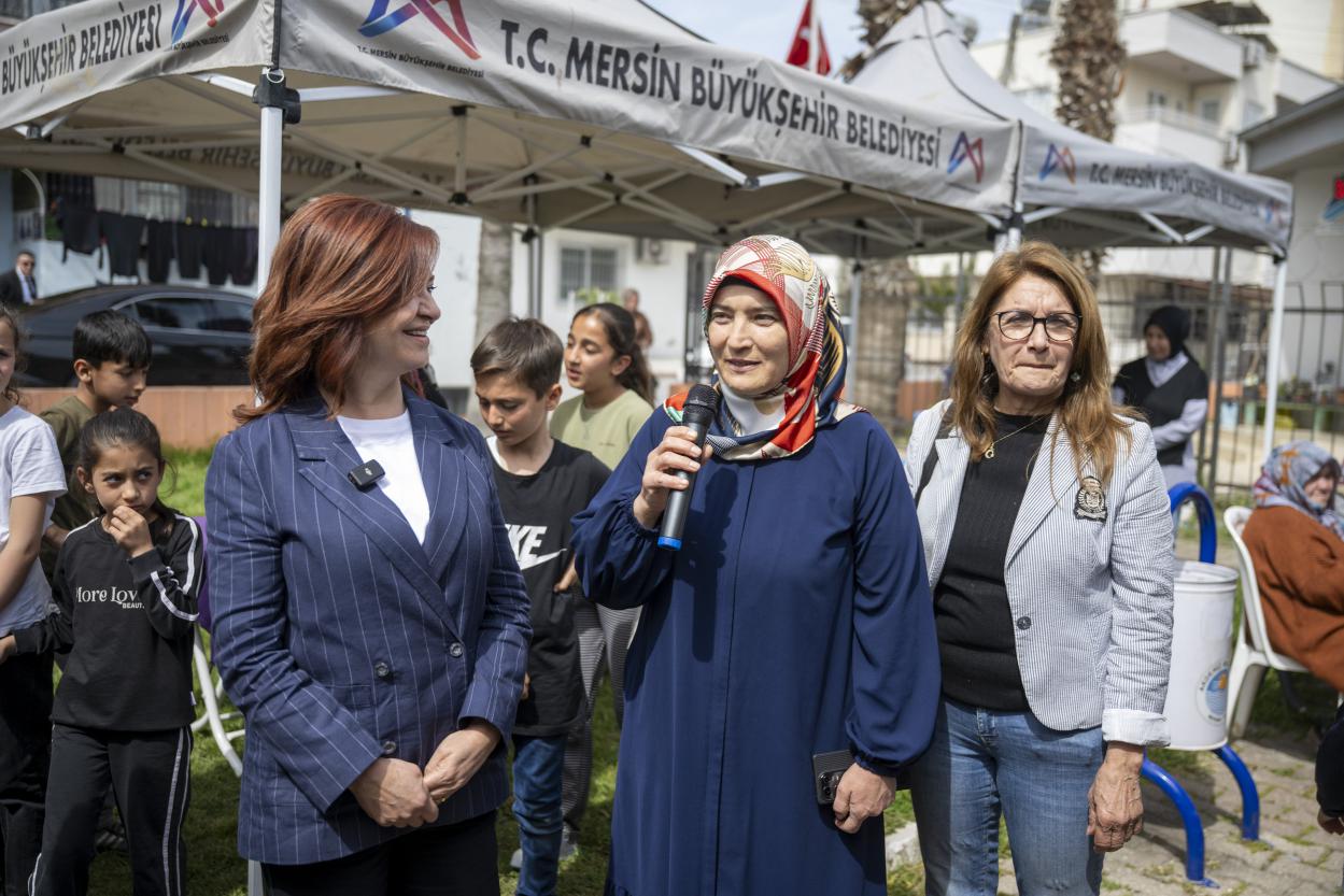 Mersin Büyükşehir’in ‘Evimiz Atölye’ Projesi İle Kadınlar Sosyalleşiyor, Üretiyor ve Kazanıyor