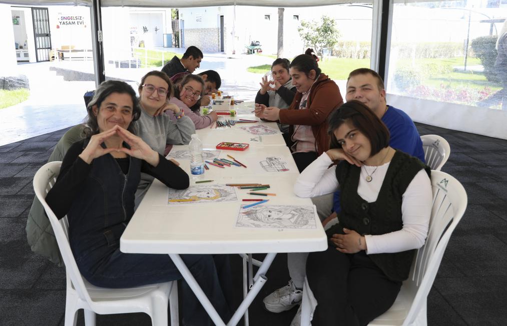 Mersin Büyükşehir İle Sosyalleşmenin Adresi: Engelsiz Yaşam Parkı