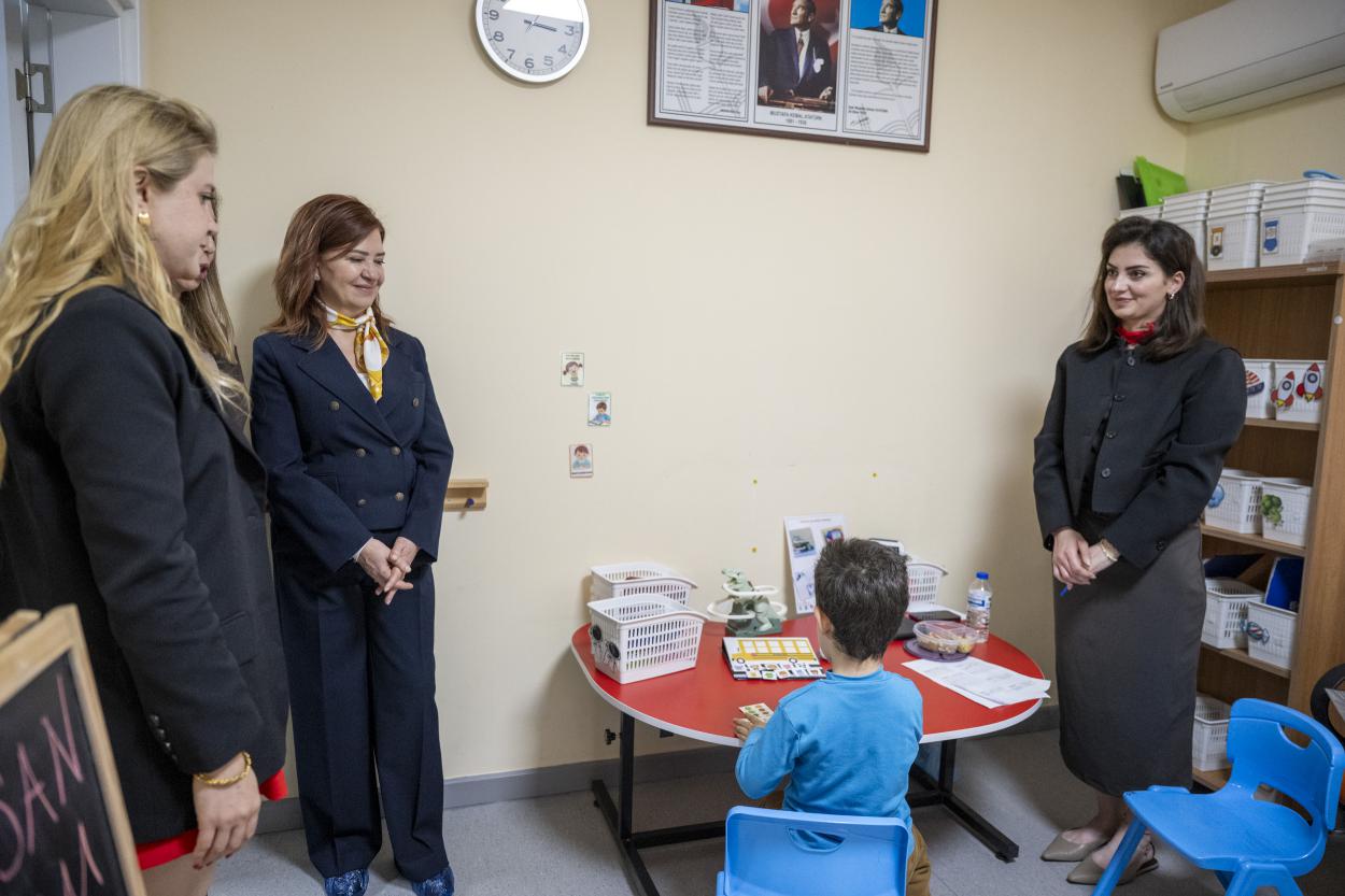 Mersin Büyükşehir Otizm Aile Danışma Merkezi’nde ‘Otizm Farkındalık Günü’  Buluşması Yapıldı