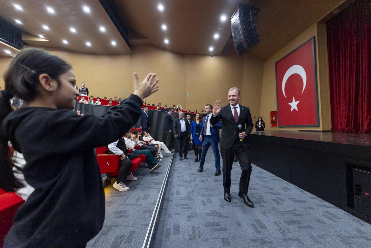 Mersin Büyükşehir Belediye Meclisi’nin Nisan Ayı 1. Birleşimi Başkan Seçer Başkanlığında Gerçekleştirildi