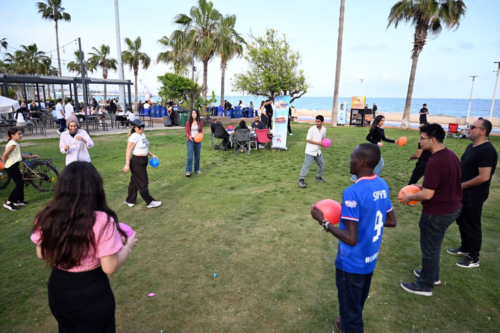 Hello Mersin Konuşma Kulüplerinin Dil Eğitimi Sahilde Eğlence İle Buluştu